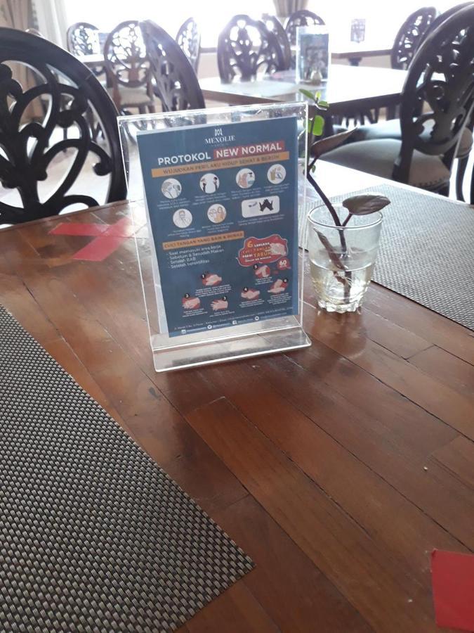 Mexolie Hotel Kebumen Екстер'єр фото
